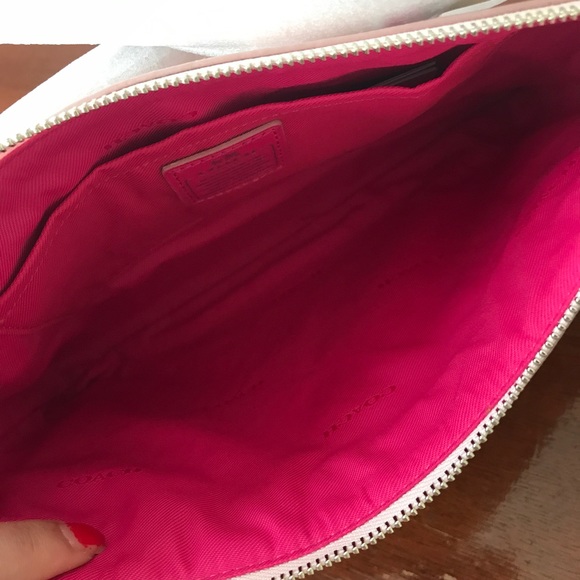 New  Coach large Cross body Bag - Picture 4 of 4